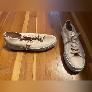 Superga Women’s Sneaker